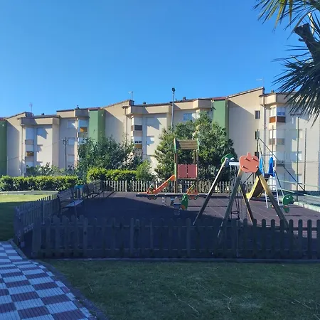Apartment Apartamentos Pedras Negras Grove 3000